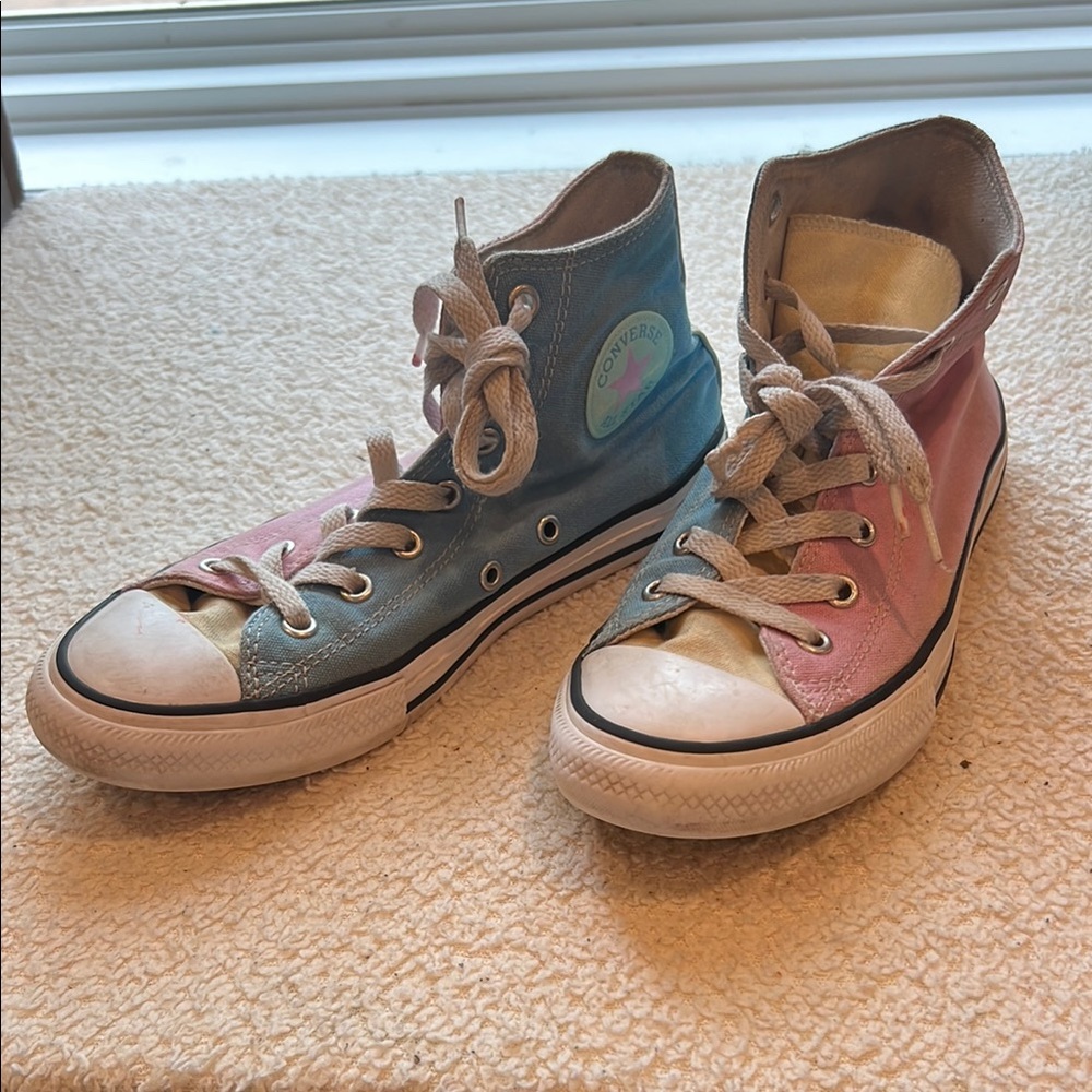 Converse Pink and Blue High-Top Sneakers Canvas Rubber Soles